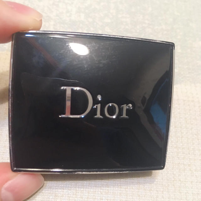 Dior(ディオール)のミニサイズ♡Dior サンククルール646 30 モンテーニュ<アイシャドウ> コスメ/美容のベースメイク/化粧品(アイシャドウ)の商品写真