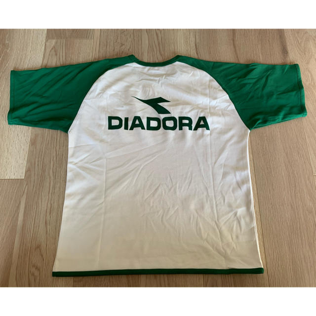 DIADORA(ディアドラ)のDIADORA スポーツ用トップス スポーツ/アウトドアのサッカー/フットサル(ウェア)の商品写真