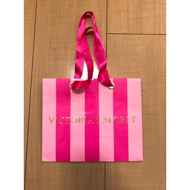 Victoria's Secret(ヴィクトリアズシークレット)のVictoria's Secret ショッパー レディースのバッグ(ショップ袋)の商品写真