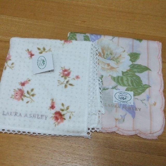 LAURA ASHLEY(ローラアシュレイ)のハンカチセット LAURA ASHLEY レディースのファッション小物(ハンカチ)の商品写真