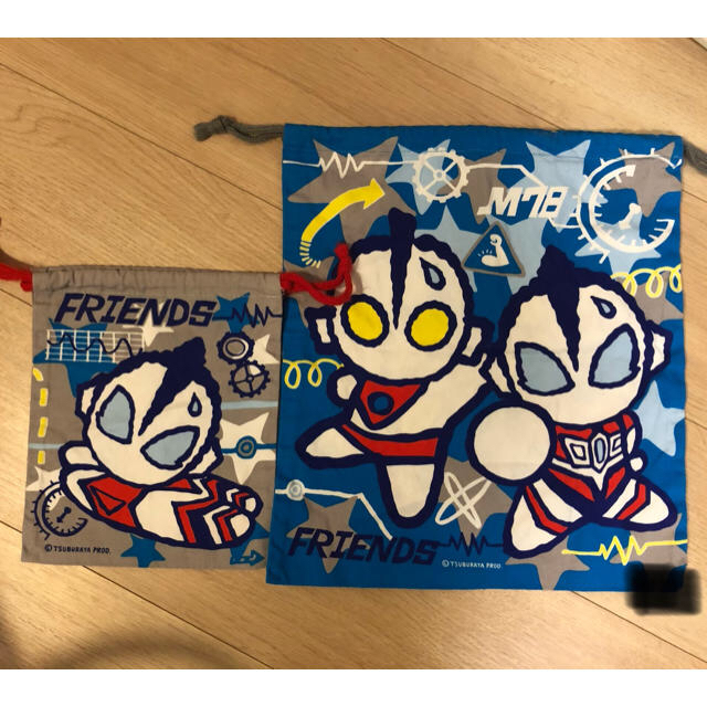 BANDAI(バンダイ)のウルトラマン　巾着　体操着袋　コップ袋 キッズ/ベビー/マタニティのこども用バッグ(ランチボックス巾着)の商品写真