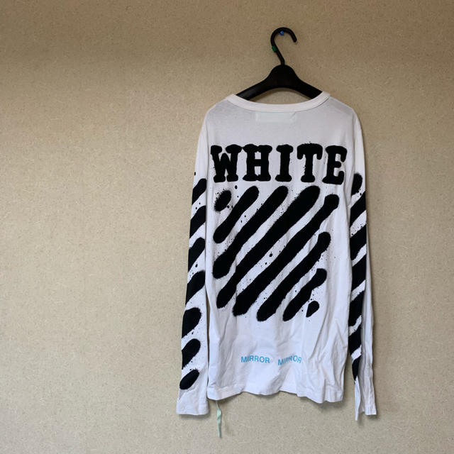 OFF-WHITE(オフホワイト)のオカピ様専用 レディースのトップス(Tシャツ(長袖/七分))の商品写真