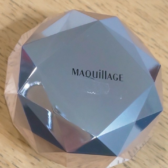 MAQuillAGE(マキアージュ)のMAQuillAGE デザインリメークパウダー シルキーピンク コスメ/美容のベースメイク/化粧品(フェイスパウダー)の商品写真