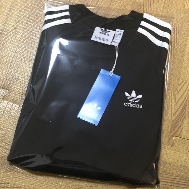 adidas(アディダス)のアディダス 3ストライプ コットン長袖Tシャツ ブラック Mサイズ メンズのトップス(Tシャツ/カットソー(七分/長袖))の商品写真