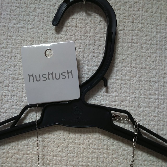 HusHush(ハッシュアッシュ)のHusHusH　ネックレス　アクセサリー　新品未使用品 レディースのアクセサリー(ネックレス)の商品写真