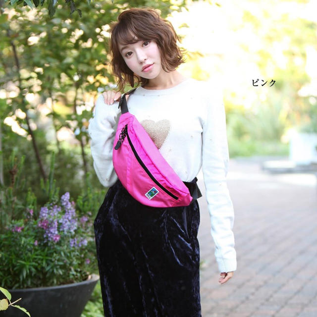BALENCIAGA(バレンシアガ) ウィール ボディバッグ ピンク KK102