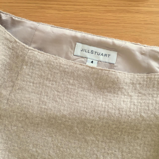 JILLSTUART(ジルスチュアート)のジルスチュアート♡ライトベージュスカート レディースのスカート(ひざ丈スカート)の商品写真