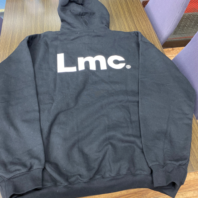 韓国発　LMC ビッグロゴ　パーカーLサイズ