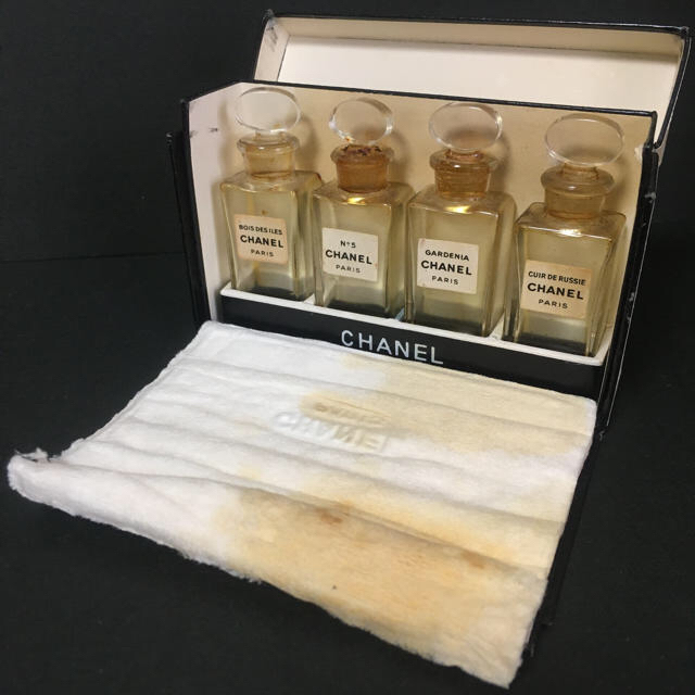 CHANEL - 1930年代 アンティーク シャネル ミニボトルセットの通販 by
