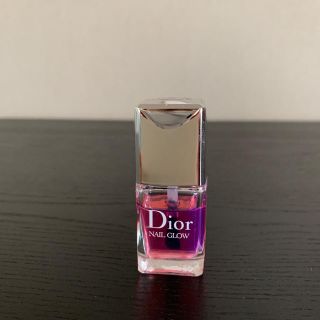 クリスチャンディオール(Christian Dior)のDior nail glow ディオール ネイルグロウ 10ml(ネイル用品)