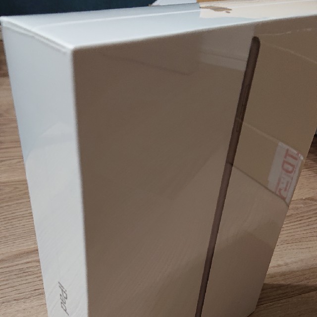 Apple MW742J/A iPad 本体新品未開封 3