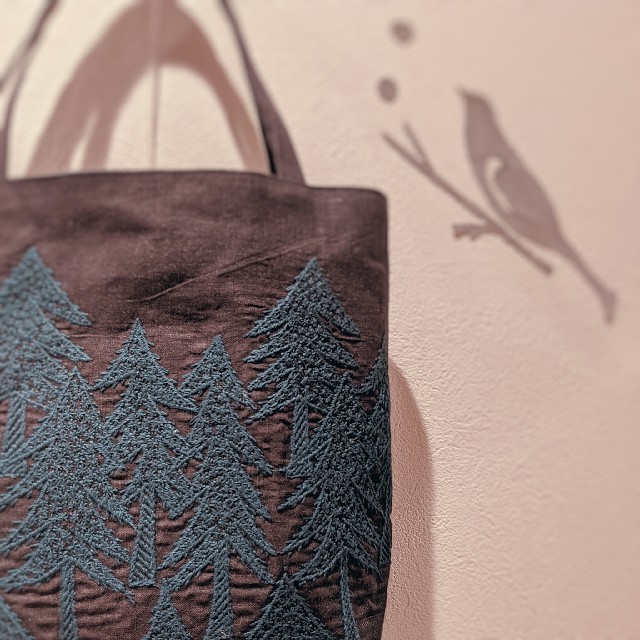 残りわずか】 handmade∞ミナペルホネン ランチトートL ランドシアター 残りわずか】 handmade∞ミナペルホネン ランチトートL ランドシアター