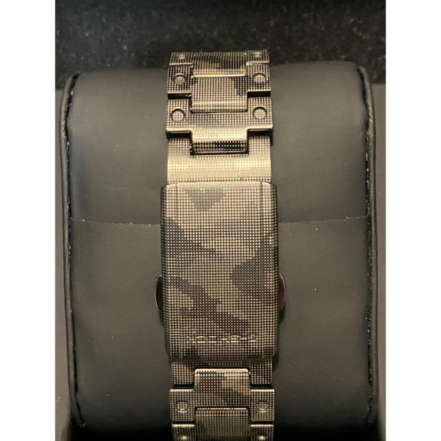 G-SHOCK(ジーショック)のカシオG-SHOCK GMW-B5000TCM-1JR カモフラ柄 メンズの時計(腕時計(デジタル))の商品写真