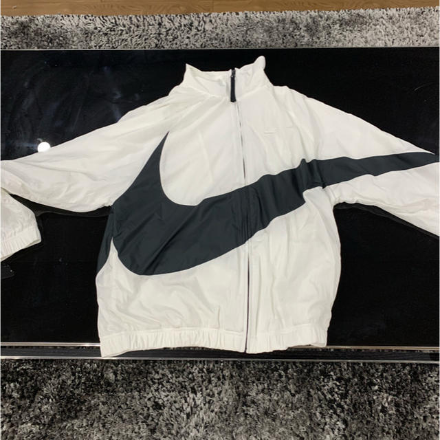 メンズNIKE ビッグスウォッシュ　ジャケット