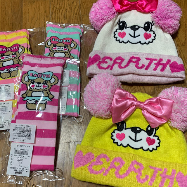 EARTHMAGIC(アースマジック)のまとめ売り☆ キッズ/ベビー/マタニティのキッズ服女の子用(90cm~)(Tシャツ/カットソー)の商品写真