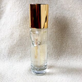 イヴサンローランボーテ(Yves Saint Laurent Beaute)のYSL ラディアント タッチ ブラープライマー(化粧下地)