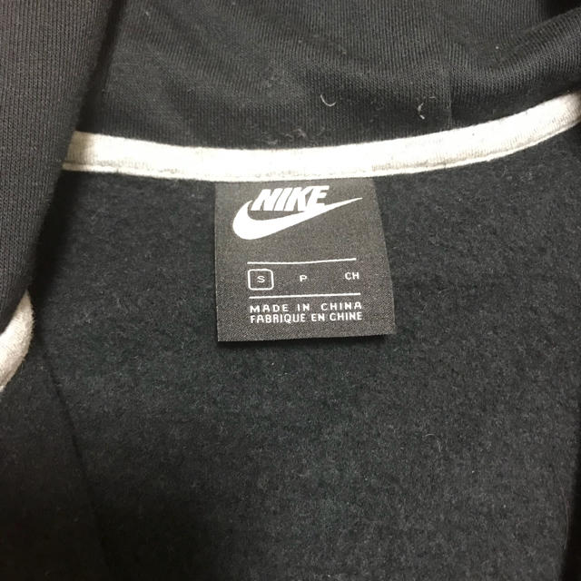 NIKE(ナイキ)のナイキ NIKE JDI JUST DO IT ジップアップ パーカー赤 黒 S メンズのトップス(パーカー)の商品写真