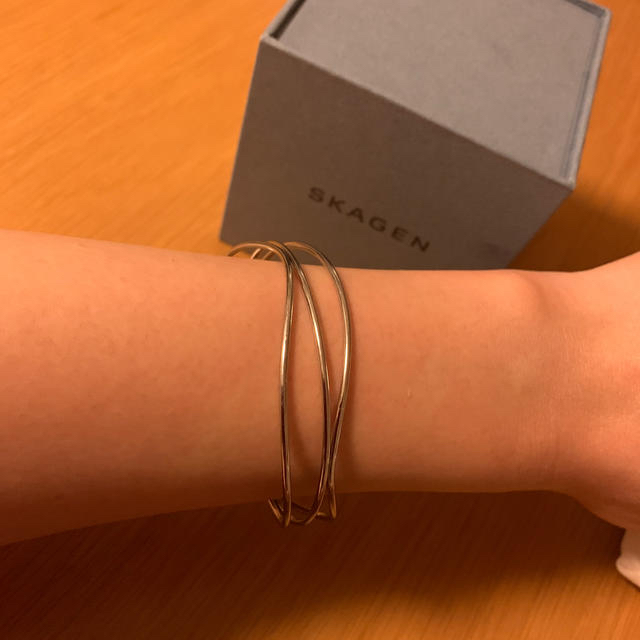 SKAGEN(スカーゲン)のSKAGEN  バングル レディースのアクセサリー(ブレスレット/バングル)の商品写真