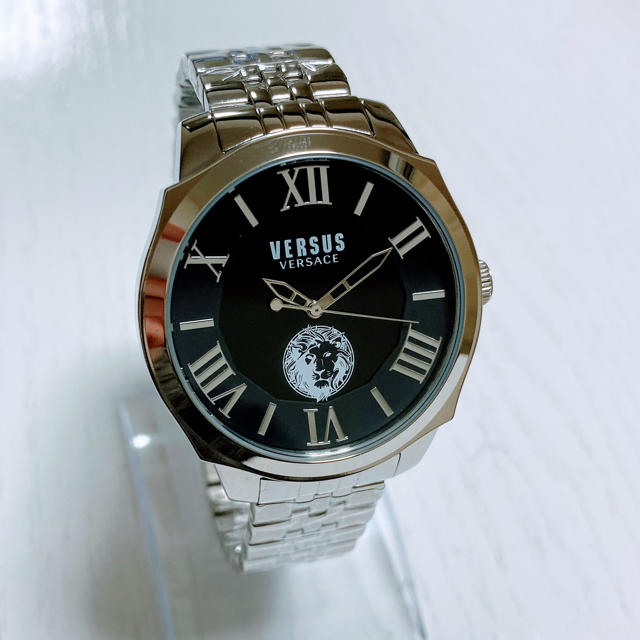 VERSACE V-Urban 腕時計 レザーブレスレット ヴェルサーチェ (VERSACE