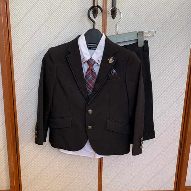 入学式スーツ
