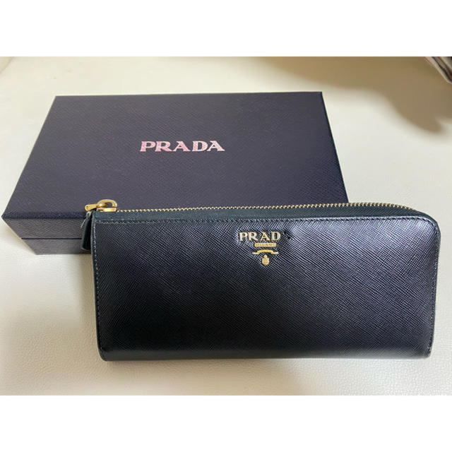 PRADA(プラダ)のPRADA 長財布　黒 レディースのファッション小物(財布)の商品写真