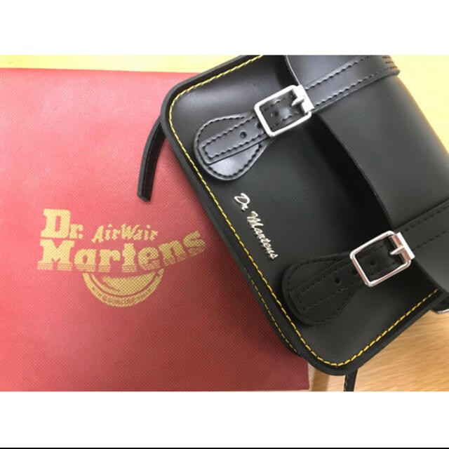 Dr.Martens(ドクターマーチン)のDr.Martens ドクターマーチン　カバン　バッグ レディースのバッグ(ショルダーバッグ)の商品写真