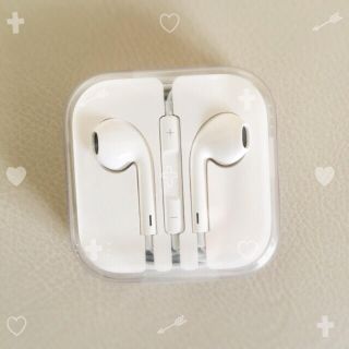 Apple 純正 イヤホン(その他)