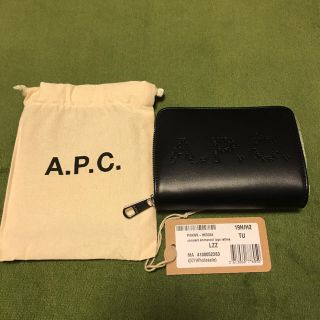 アーペーセー(A.P.C)の【新品未使用】海外限定 A.P.C.コンパクト ロゴ ウォレット(財布)