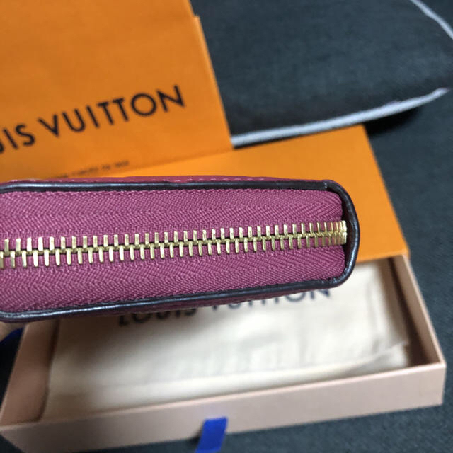 LOUIS VUITTON(ルイヴィトン)の専用です。 レディースのファッション小物(財布)の商品写真