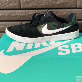 ナイキ(NIKE)の【NIKEナイキ】メンズ SB TEAM CLASSIC スニーカー 迷彩柄(スニーカー)