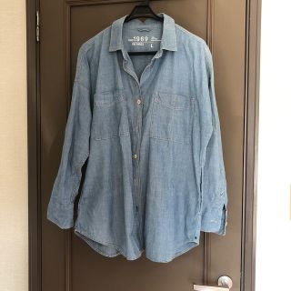 ギャップ(GAP)のデニムシャツ　GAP  L(シャツ/ブラウス(長袖/七分))