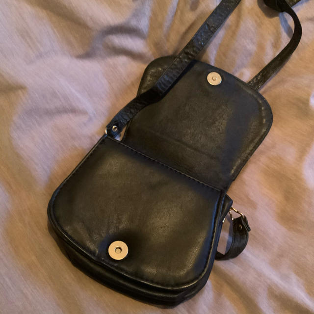 Grimoire(グリモワール)のレザー　ポシェット　古着　used アンティーク　ヴィンテージ　鞄　ミニバッグ　 レディースのバッグ(ショルダーバッグ)の商品写真