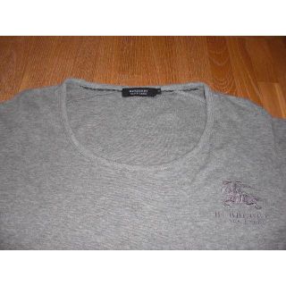 バーバリーブラックレーベル(BURBERRY BLACK LABEL)の中古美品　ブラックレーベル　長袖カットソー　グレー　２(Tシャツ/カットソー(七分/長袖))