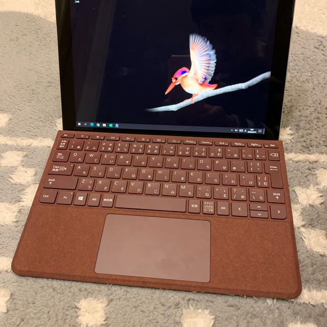 surface go 128GB 8GB wifi office2019