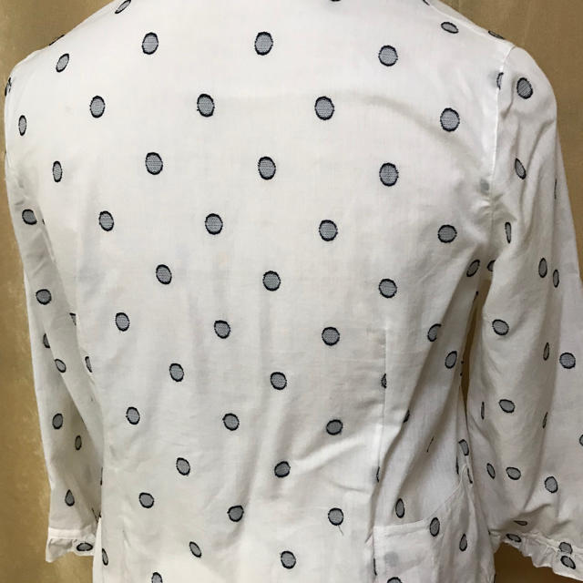 水玉模様のブラウス レディースのトップス(シャツ/ブラウス(長袖/七分))の商品写真