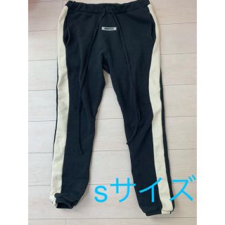 フィアオブゴッド(FEAR OF GOD)のESSENTIALS LINE SWEAT PANTS スウエットパンツ(その他)