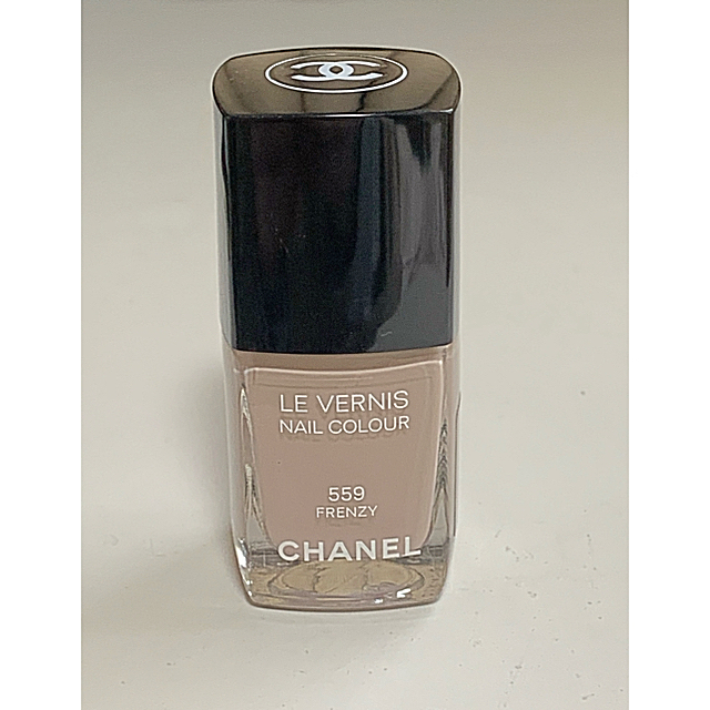 CHANEL(シャネル)の美品 シャネル☆ネイルエナメル ヴェルニロングトゥニュ559フレンジー コスメ/美容のネイル(マニキュア)の商品写真