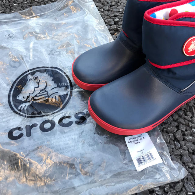 crocs(クロックス)のクロックス☆スノーブーツ キッズ/ベビー/マタニティのキッズ靴/シューズ(15cm~)(長靴/レインシューズ)の商品写真