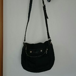 マークバイマークジェイコブス(MARC BY MARC JACOBS)のショルダーバッグ 《MARC BY MARC JACOBS NEW YORK》(ショルダーバッグ)