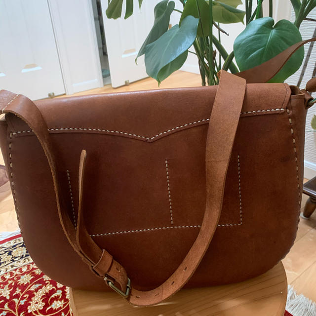 Dove & Olive ショルダーバッグ L 新品未使用の通販 by よもぎ's Dove & Olive ショルダーバッグ L 新品未使用の通販 by よもぎ's