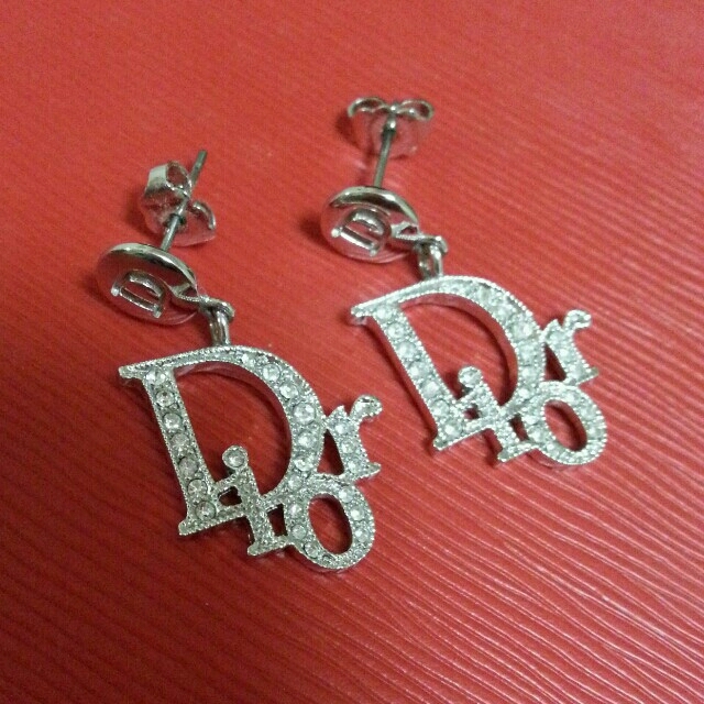 Dior(ディオール)のDiorのピアス レディースのアクセサリー(ピアス)の商品写真