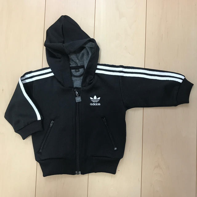 adidas(アディダス)のアディダス オリジナルス adidas originals  ベビー パーカー キッズ/ベビー/マタニティのベビー服(~85cm)(ジャケット/コート)の商品写真