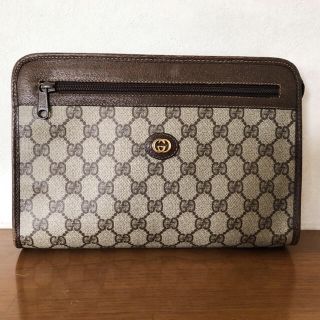 グッチ(Gucci)のGUCCI グッチ クラッチバッグ(クラッチバッグ)