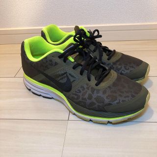 ナイキ(NIKE)の■NIKE ナイキ レオパード 蛍光色 カーキ色 ランニングシューズ■(スニーカー)