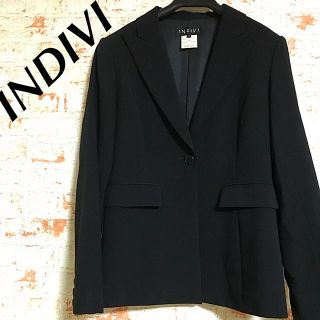 インディヴィ(INDIVI)の美品 INDIVI テーラードジャケット(テーラードジャケット)