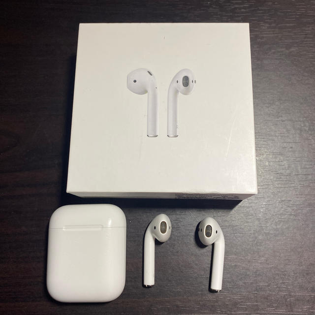 AirPods