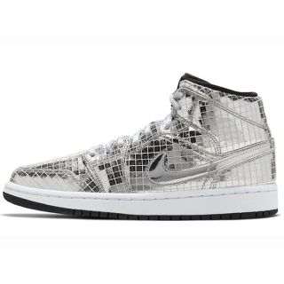 ナイキ(NIKE)の専用 25.5 NIKE WMNS AIR JORDAN 1 Mid SE(スニーカー)