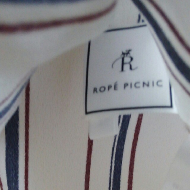 Rope' Picnic(ロペピクニック)のロペピクニック　ストライプシャツ レディースのトップス(シャツ/ブラウス(長袖/七分))の商品写真