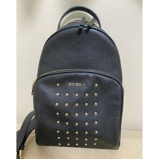 FURLA スタッズ付き ミニリュックサック-