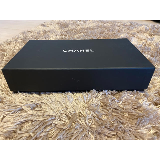 CHANEL(シャネル)のCHANEL 空き箱　二つセット レディースのバッグ(ショップ袋)の商品写真